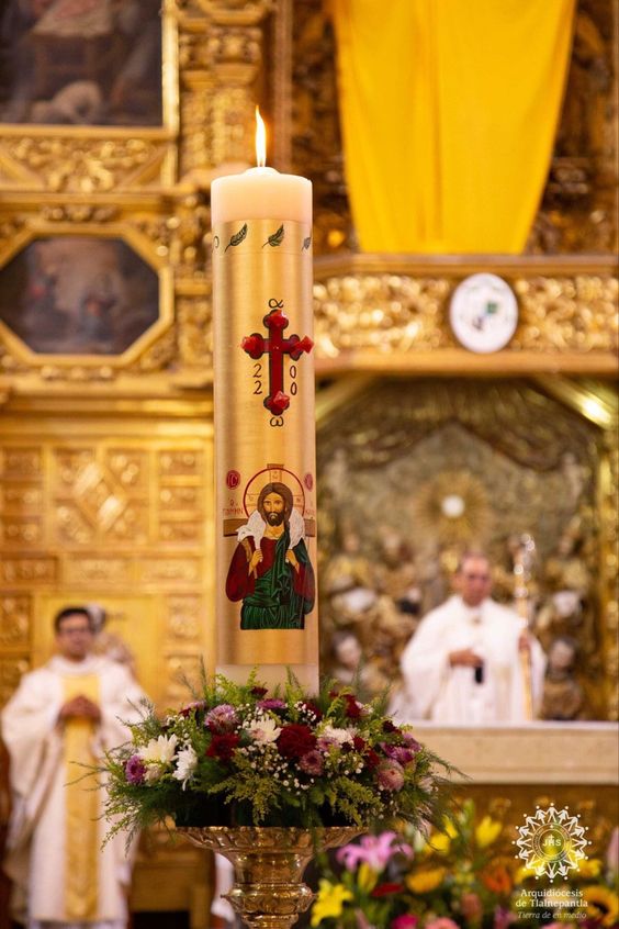 “Mẹ Của Mọi Ðêm Canh Thức”