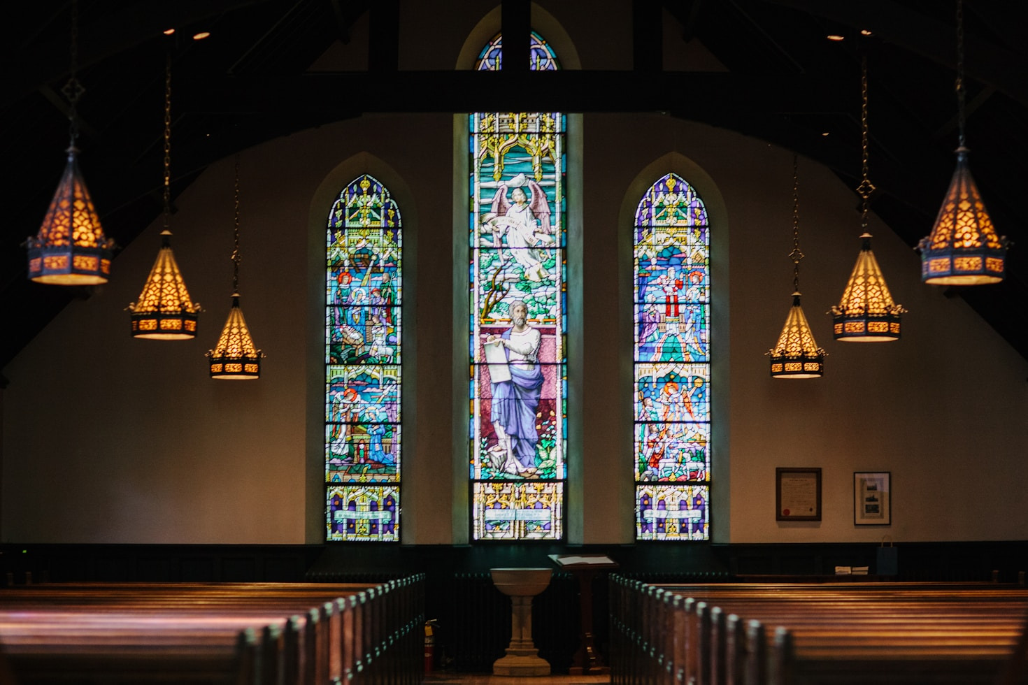 How Contemplative Prayer Strengthens Christian Faith